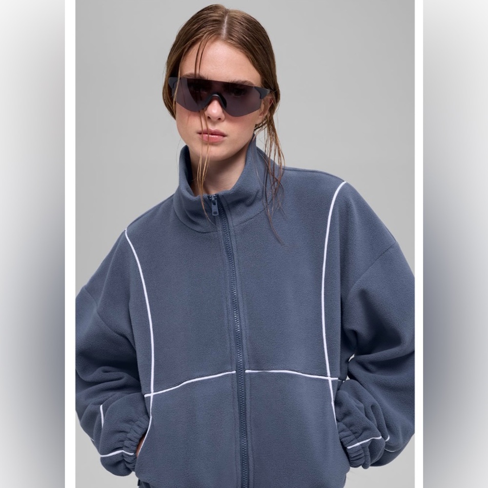 ❌SOLD❌NWT, Alo Yoga Game Time Polar Fleece Full-Zip Jacket (Size M) - Picture 4 of 7